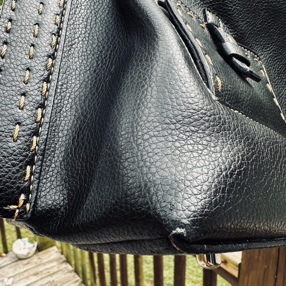 Stylish Large Slouchy Black Leather Carry All Bag. Chunky silver hardware EUC - Picture 13 of 13